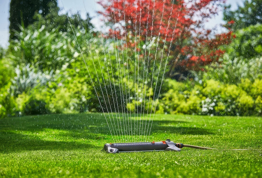 Záhradný zavlažovač Gardena Aquazoom M